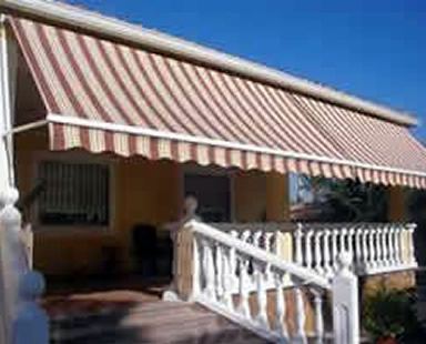 Terraza de bar o restaurante — trabajo de Canalones Sierra