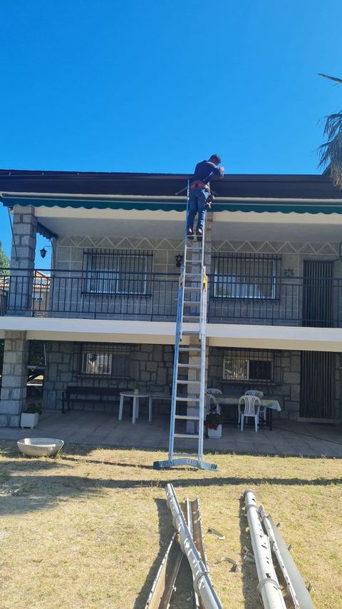 Trabajo de canalones y tejados de Canalones Sierra, foto 10